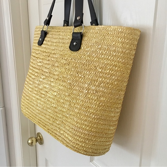 Straw Tote Bag - Picture 7 of 9